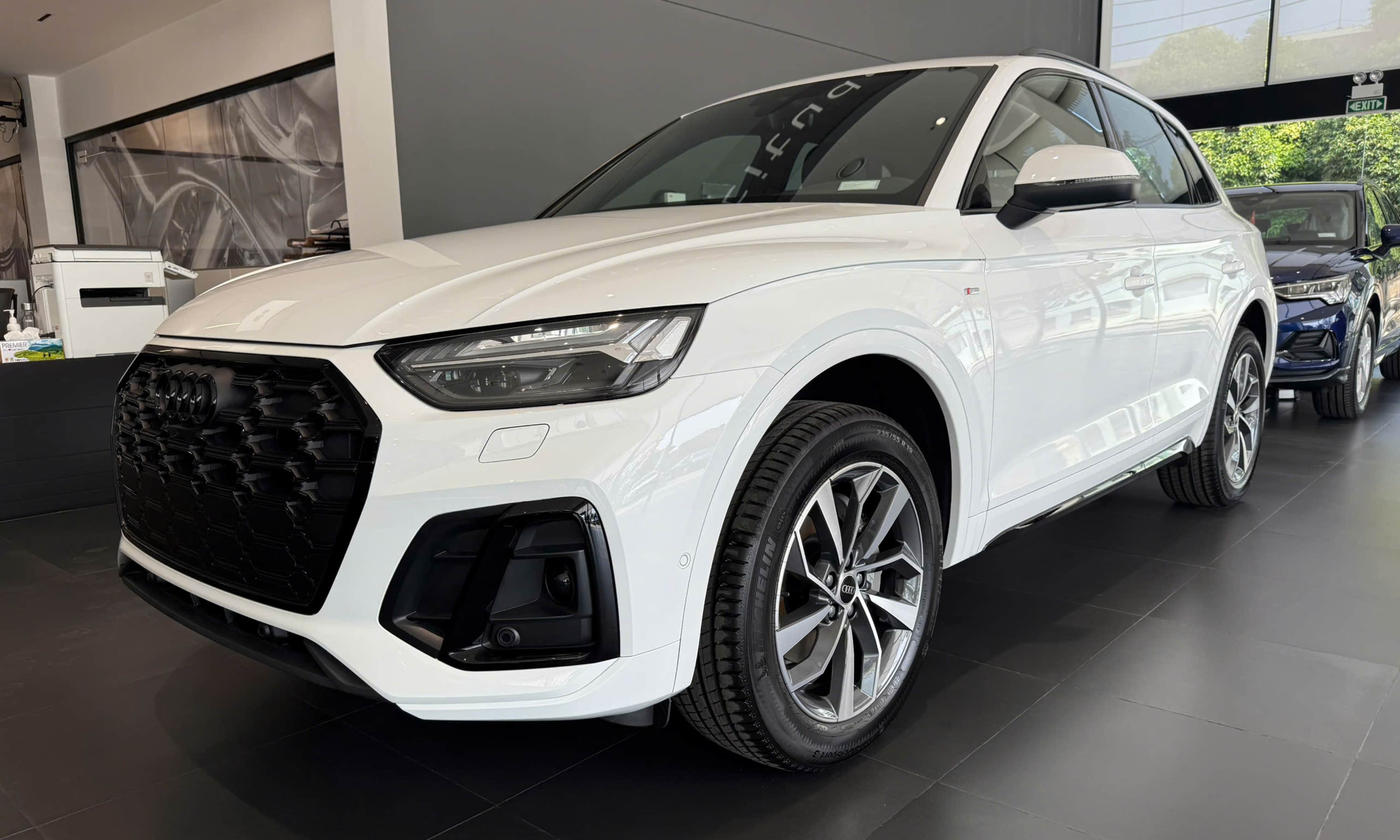 Audi Q8 sở hữu vẻ ngoài thể thao mạnh mẽ