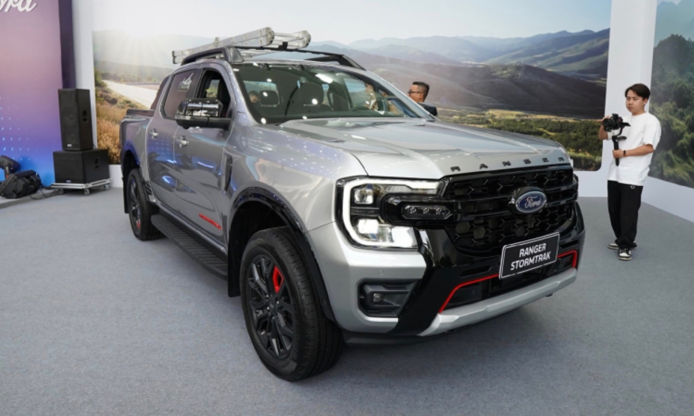 ford ranger ngoai that 1