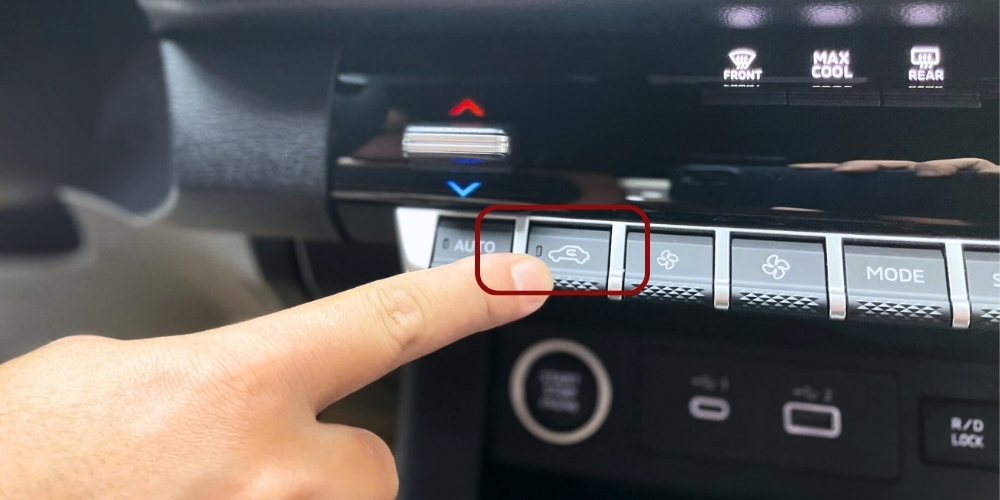 Chế độ điều hòa lấy gió trong sử dụng không khí bên trong xe