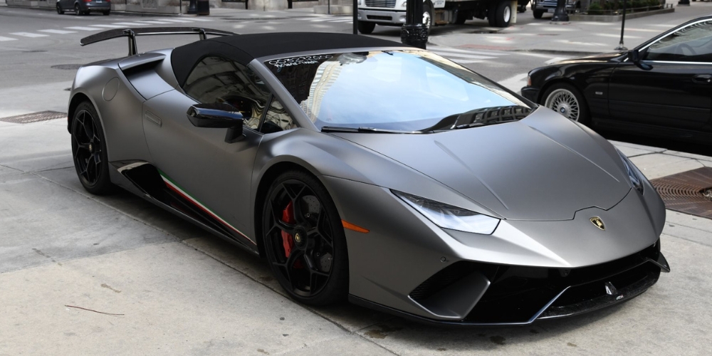 Lamborghini Huracan LP 640-4 Performante Spyder